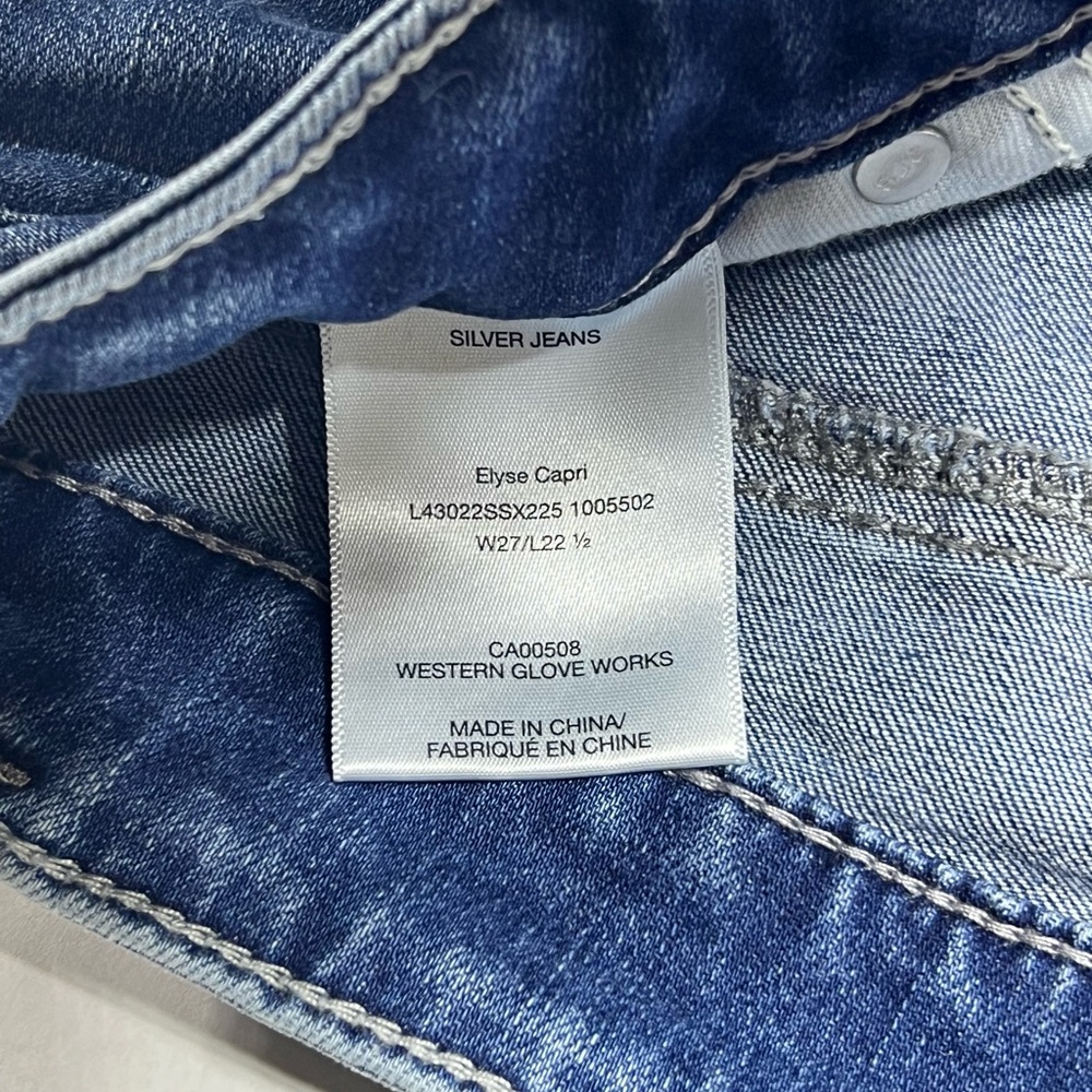 Silver brand Elyse Capri size 27/22 1/2 jeans. - Picture 6 of 6